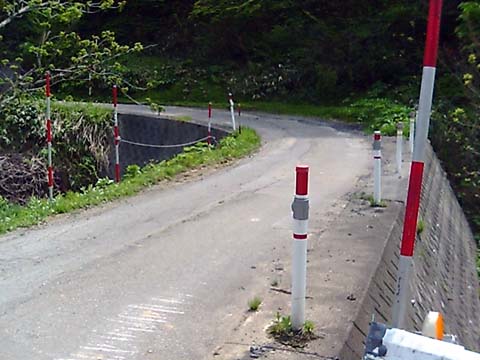 （写真２・下）私の行く方〜富山県道１９７号大沢野方向